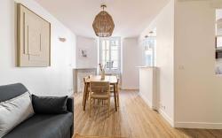 Beautiful T2 in the heart of suquet - 5min beach