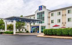 Motel 6 Caseyville, IL