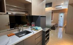 Apartemen Lincoln Studioroom lantai 19 diatas mall