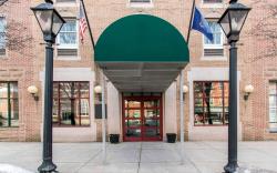 University Hotel & Suites Shippensburg, Trademark by Wyndham