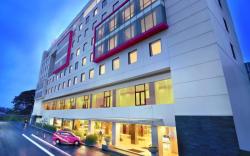 Favehotel Hyper Square