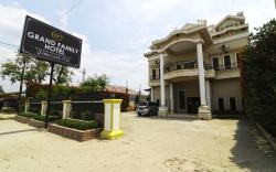 Hotel Grand Family