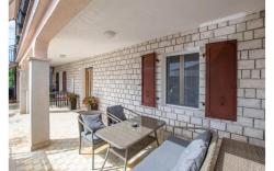 Comfortable apartment in Umag with parking space