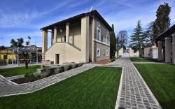 Corte Sospesa Guest House & Spa