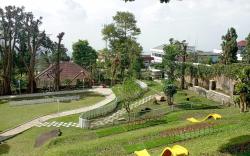 Surya Hotel and Cottages Prigen