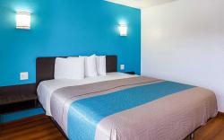 Motel 6 Ventura, CA - Downtown