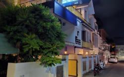 Hotel F Square 
