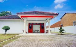 Hotel O Krakatau Near Universitas Muhammadiya Sumatra Utara ( UMSU )