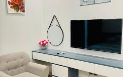 Phòng đẹp giá tốt Vinhomes Green Bay 3715B