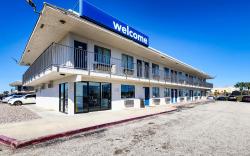 Motel 6 Galveston, TX