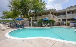Motel 6 Baytown, TX - Baytown East
