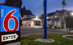 Motel 6 Buttonwillow, CA - Central