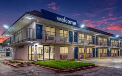 Motel 6 College Station, TX - Bryan