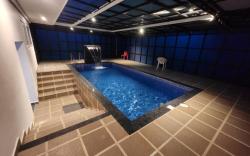 Beez Den Private Pool Villa