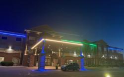 Route 66 Inn & Suites