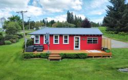 The Little Red School House Bed & Breakfast