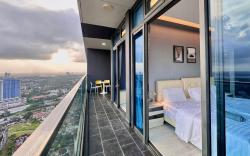 Sky 88 | Comfy Balcony | Near KSL CIQ JB | 3B2B