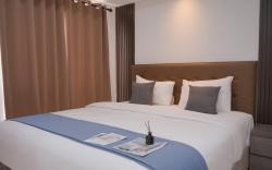 Cozy Stay Studio Tamansari Bintaro Apt By Travelio