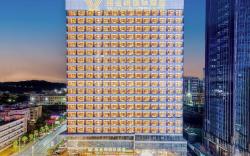 Vienna International Hotel Baolong Metro Station