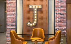 James Joyce Coffetel Beijing Shahe Subway Station