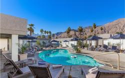 Casa Oliver Hotel & Resort - A Gay Men's Resort