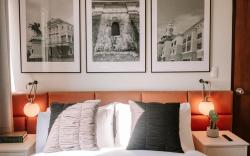 A Luxurious 1BR Apartment