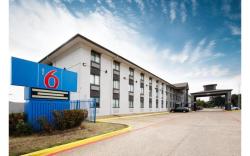 Motel 6 Dallas, TX - Fair Park