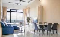 Beacon Executive Suite_George Town View_2Bed2Bath
