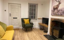 Cottage ideal for le shuttle and Designer Outlet.