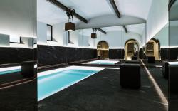 STRAF | a Member of Design Hotels™