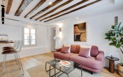 Modern apartment - 3BR/8P - Le Marais/Bastille