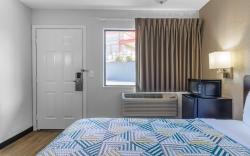Motel 6 Elizabethtown, KY