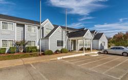 Motel 6 McAlester, OK