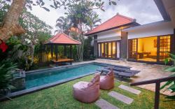 2 Bedrooms Private Pool Villa Orchid Umalas