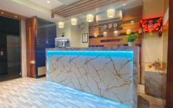 Hotel Ashraya International