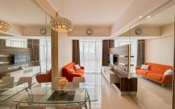 Comfortable Elegant 2BR at Linden Apt By Travelio