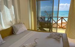 Equalia Rose Hotel