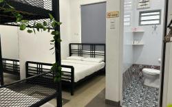 Warm Stay No.10(Triple Room with Bathroom 2-4 pax)