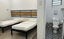 Warm Stay No.10 (Super Room with Bathroom 2-4 pax)