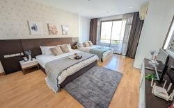 New Condo★★★ Premium Location 100m to Nana BTS ★★★
