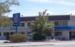 Motel 6 Reno, NV - Livestock