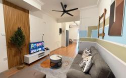DeMUJI4 10Pax 3BR PS4, 1Min to ECM KCM, Netflix