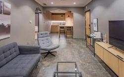 Cozy Luxury 2 Bedroom Apartment Near Seaside 101