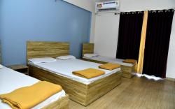 Hotel Amit Palace