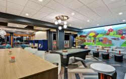 Tru by Hilton Richmond