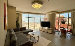 Seef Serenity: Sea & City Views