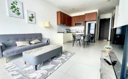 Podium 3Br 2Bth Cozy Apartment