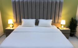 IS 8 HabibiStay 1 bed apartment