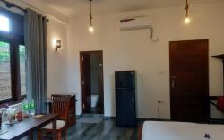 Turtle Point Homestay~Free Breakfast-1min to Beach