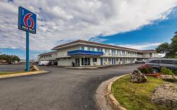 Motel 6 Ardmore, OK